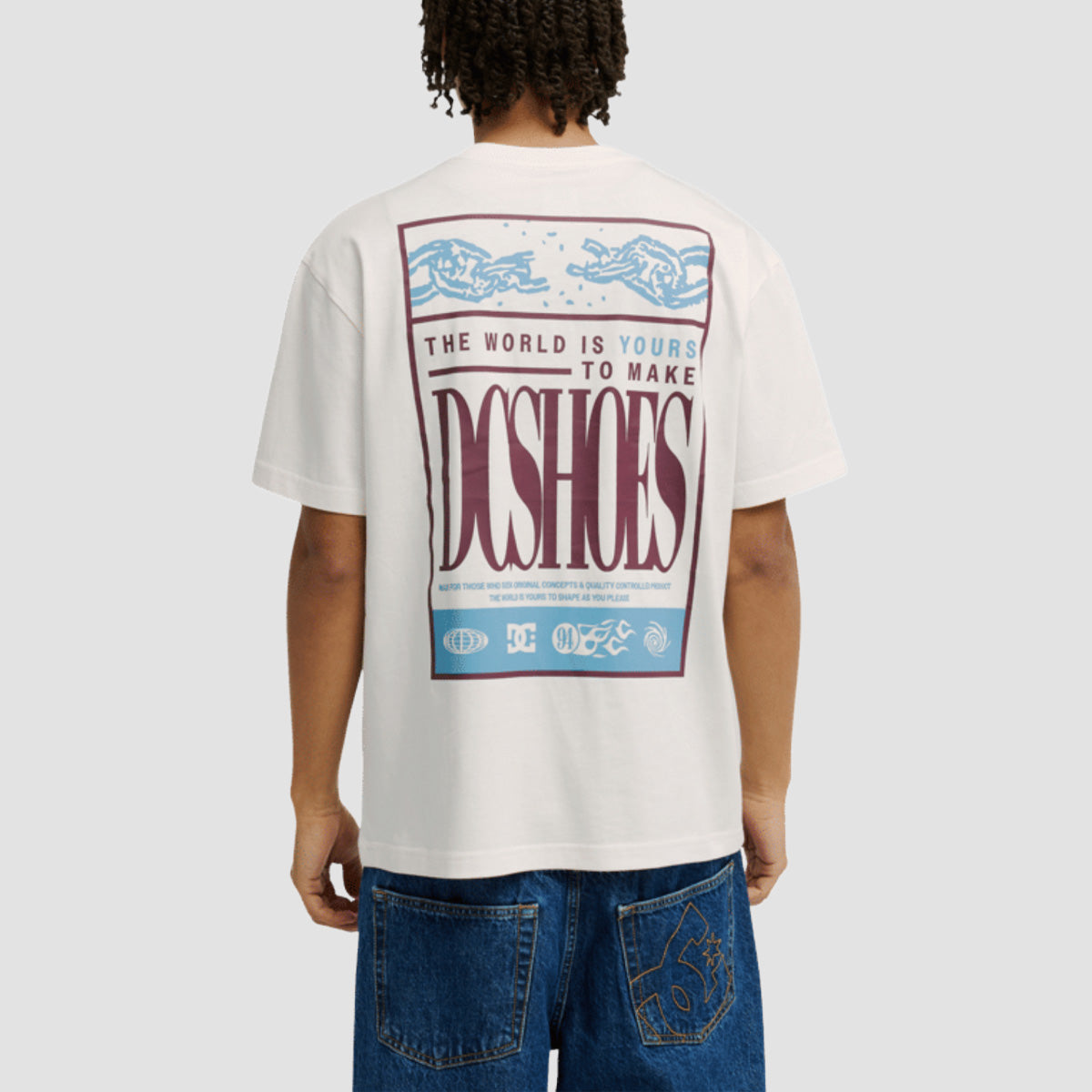 DC Break The Chain T-Shirt Lily White