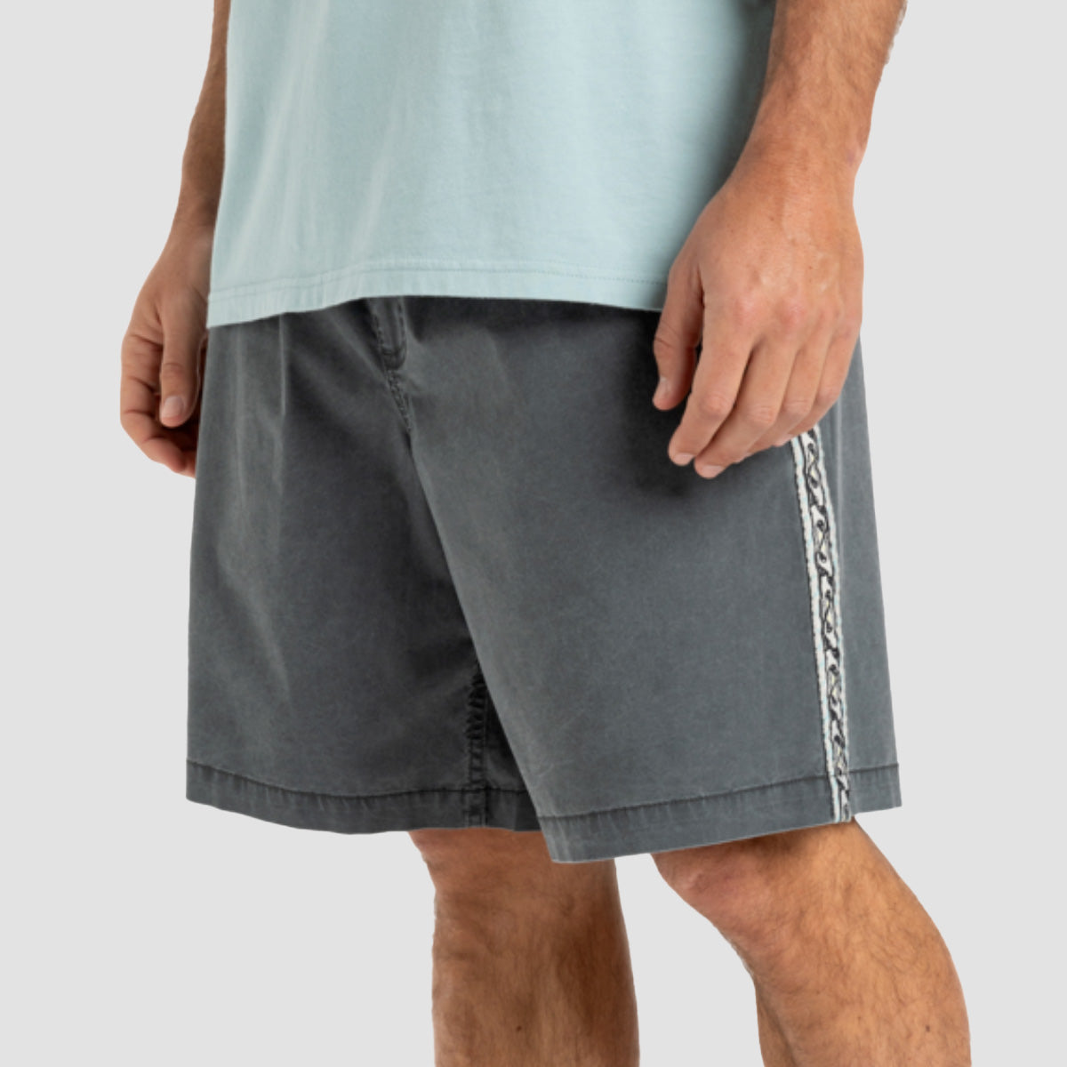 Quiksilver Taxer Global Heat Shorts Dark Shadow