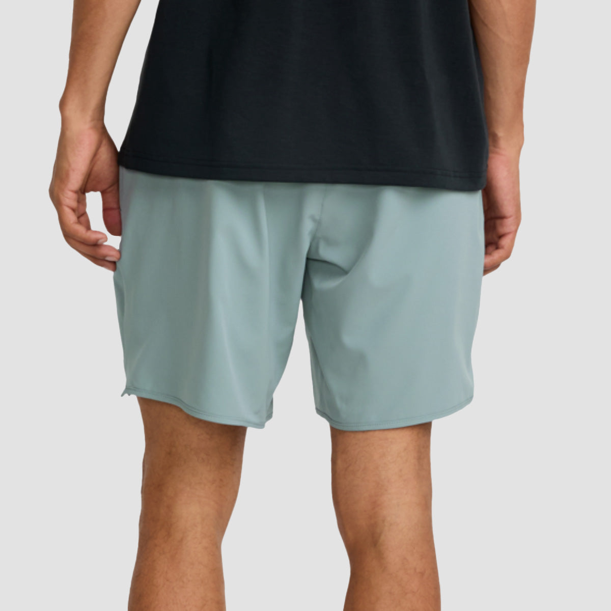 RVCA VA Sport Yogger Stretch 17" Performance Shorts Lead
