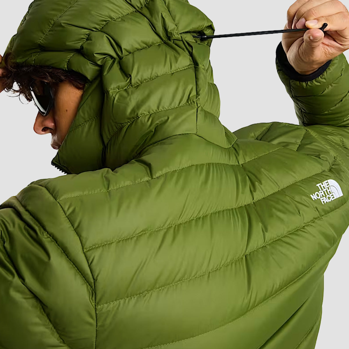 The North Face Classic Down Hooded Jacket Woodland Green