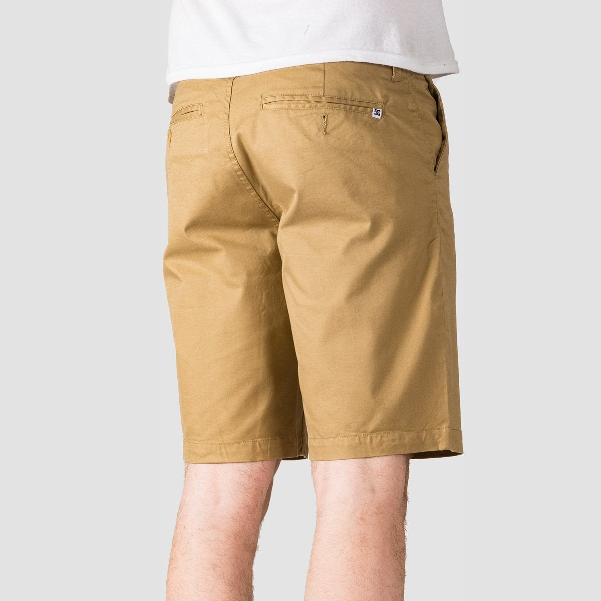 DC Worker Straight 20.5 Chino Shorts Khaki - Clothing