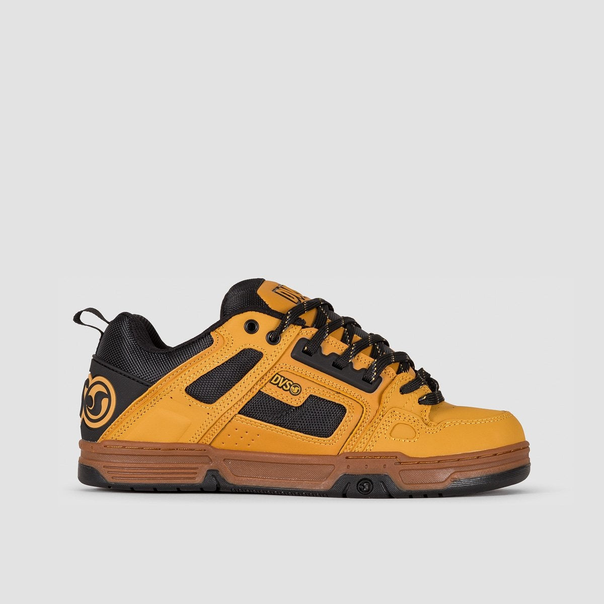 DVS Comanche Chamois/Black/Gum Nubuck - Footwear