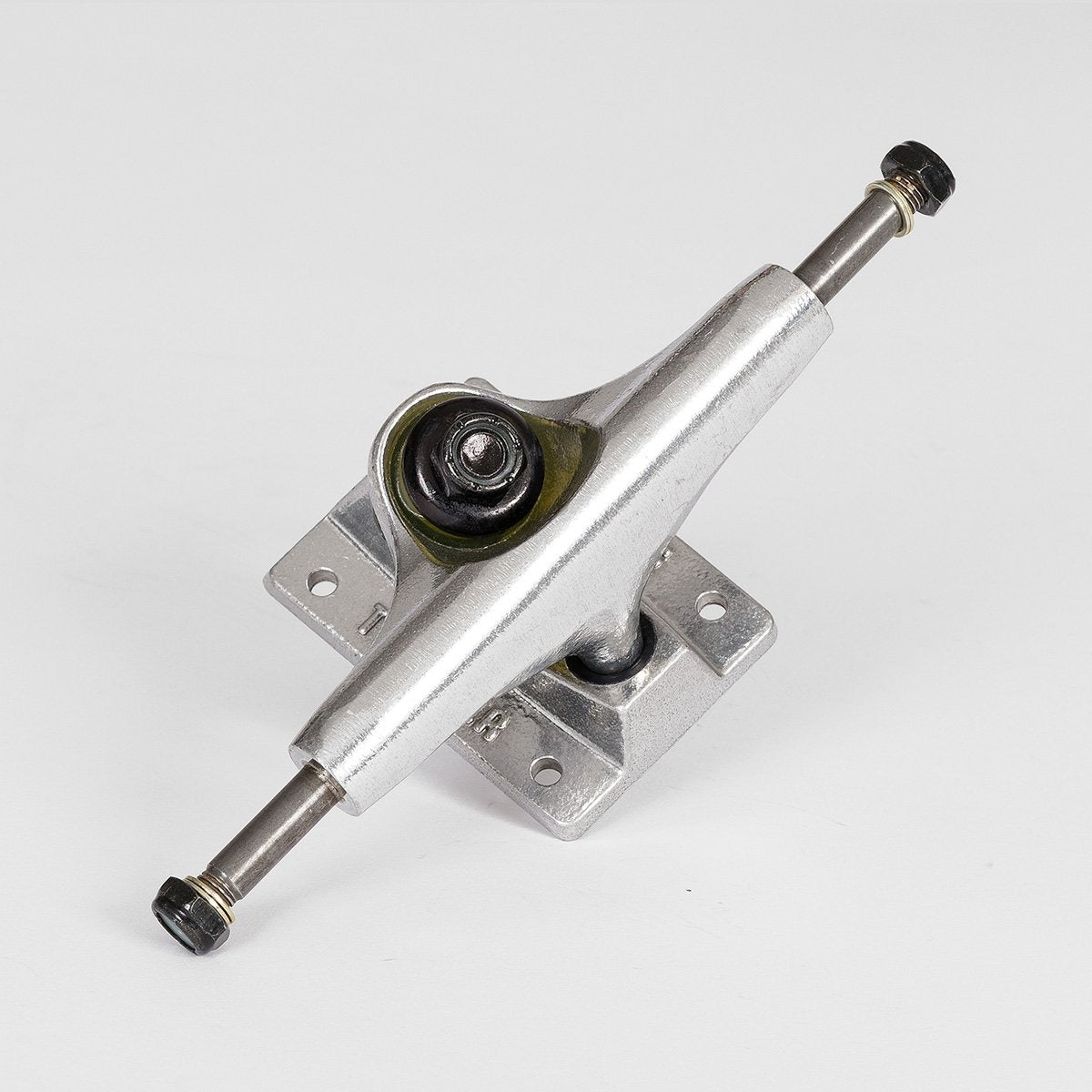 Thunder Hi 143 Team Trucks 1 Pair Polished Raw - 7.13 - Skateboard