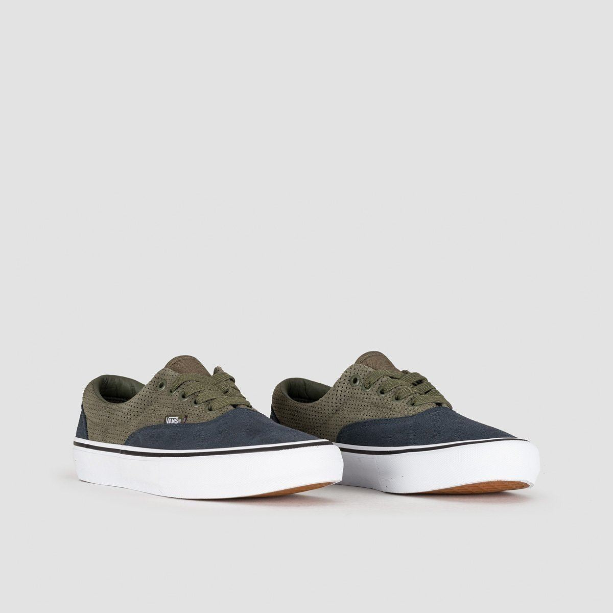 Vans Era Pro Shoes - Perf Grape Leaf/Ebony