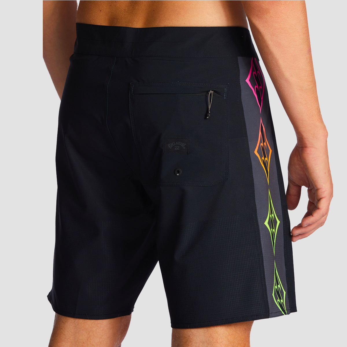 Billabong D Bah Airlite 19" Boardshorts Neon