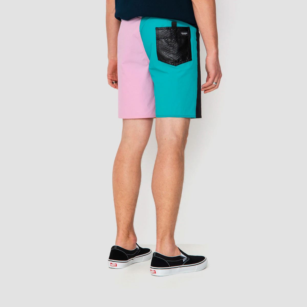 Volcom V Ent Liberators 18" Boardshorts Dawn Yellow