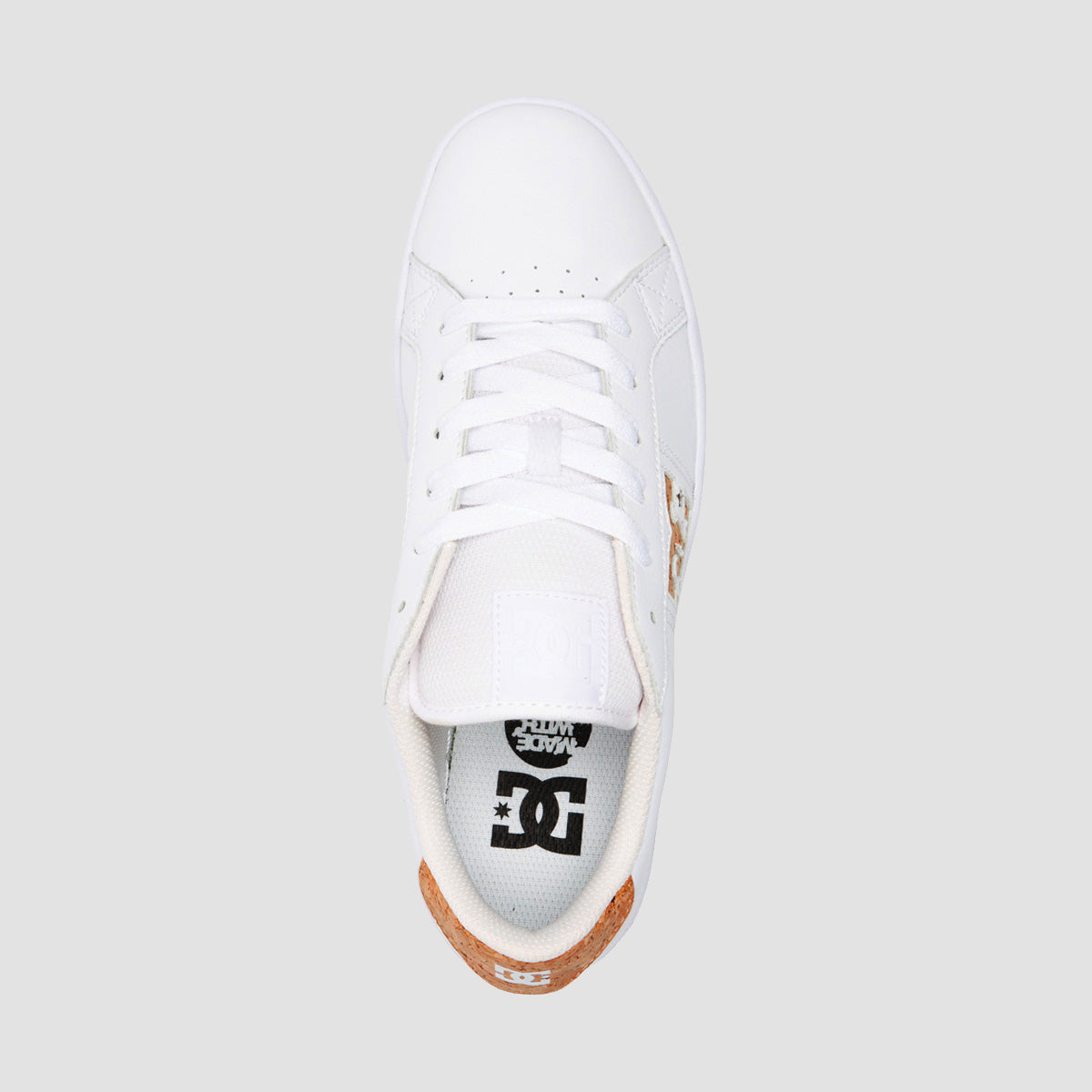 DC Striker 0Waste Shoes - White/White/Brown