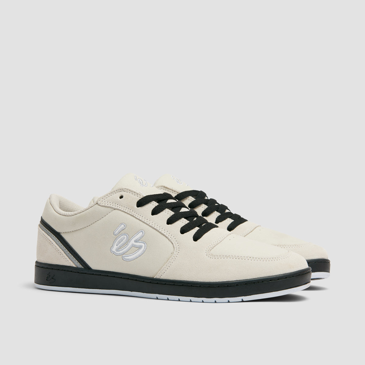 eS Eos Shoes - White/Black