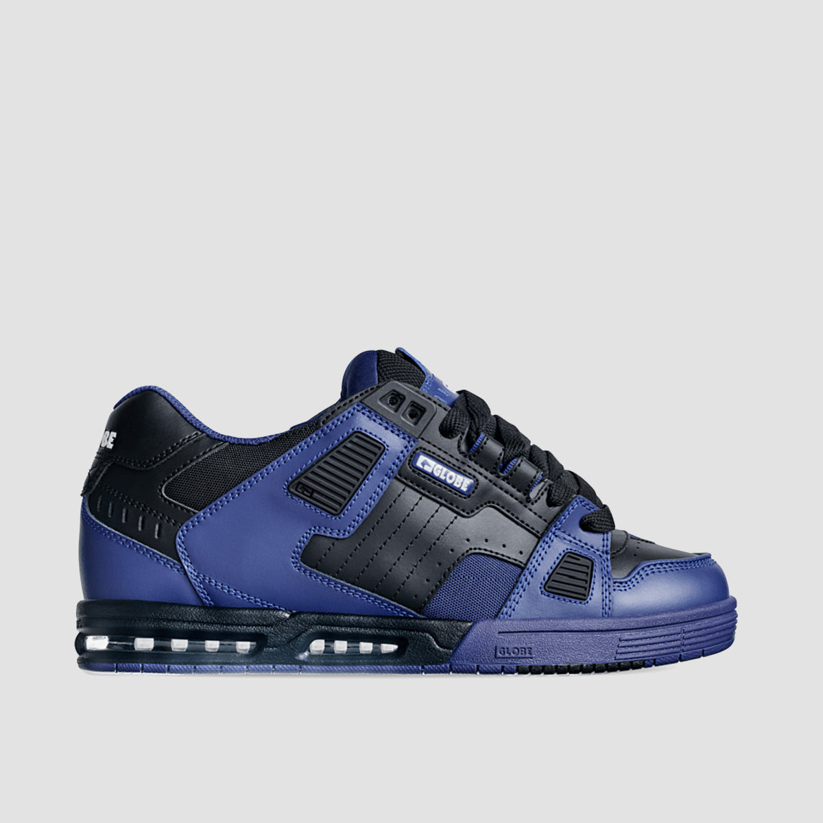 Globe Sabre Shoes - Gradient Blue