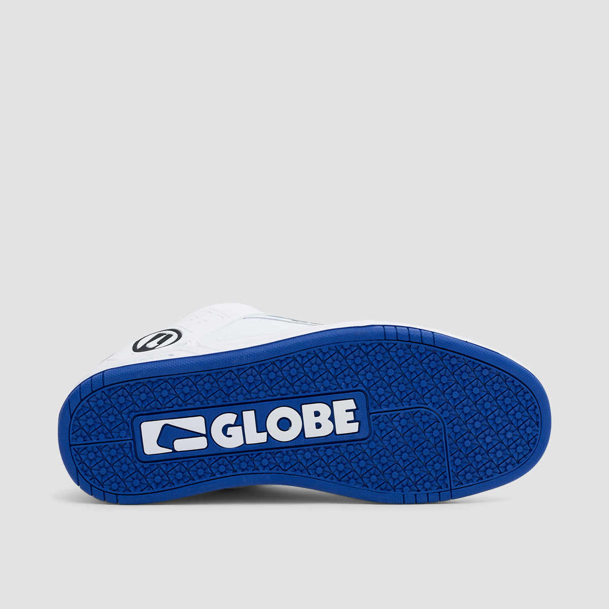 Globe Tilt Shoes - White/Cobalt
