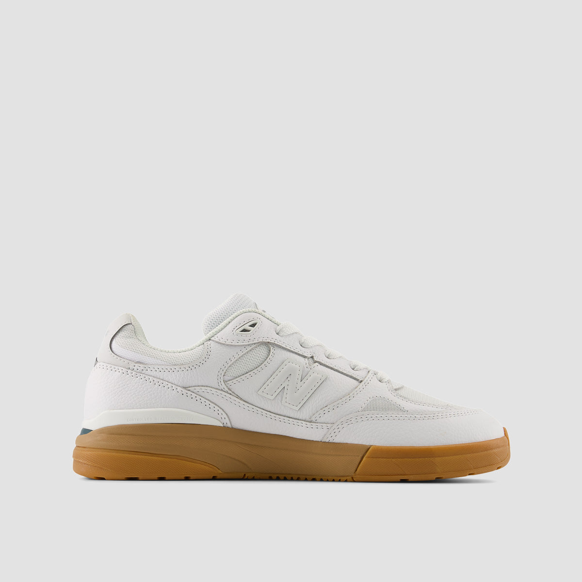 New Balance Numeric Andrew Reynolds 933 Shoes - NB 103 White/Black