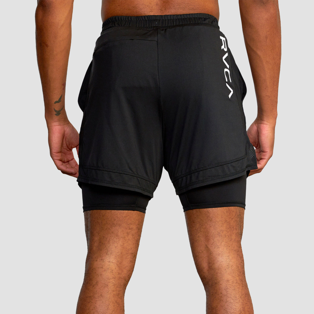 RVCA VA Sport Vent 16" Performance Shorts Black