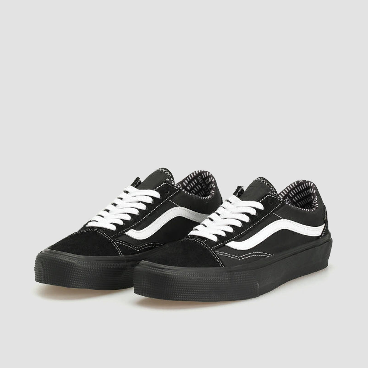 Vans Old Skool GORE-TEX Shoes - Gore-Tex Black