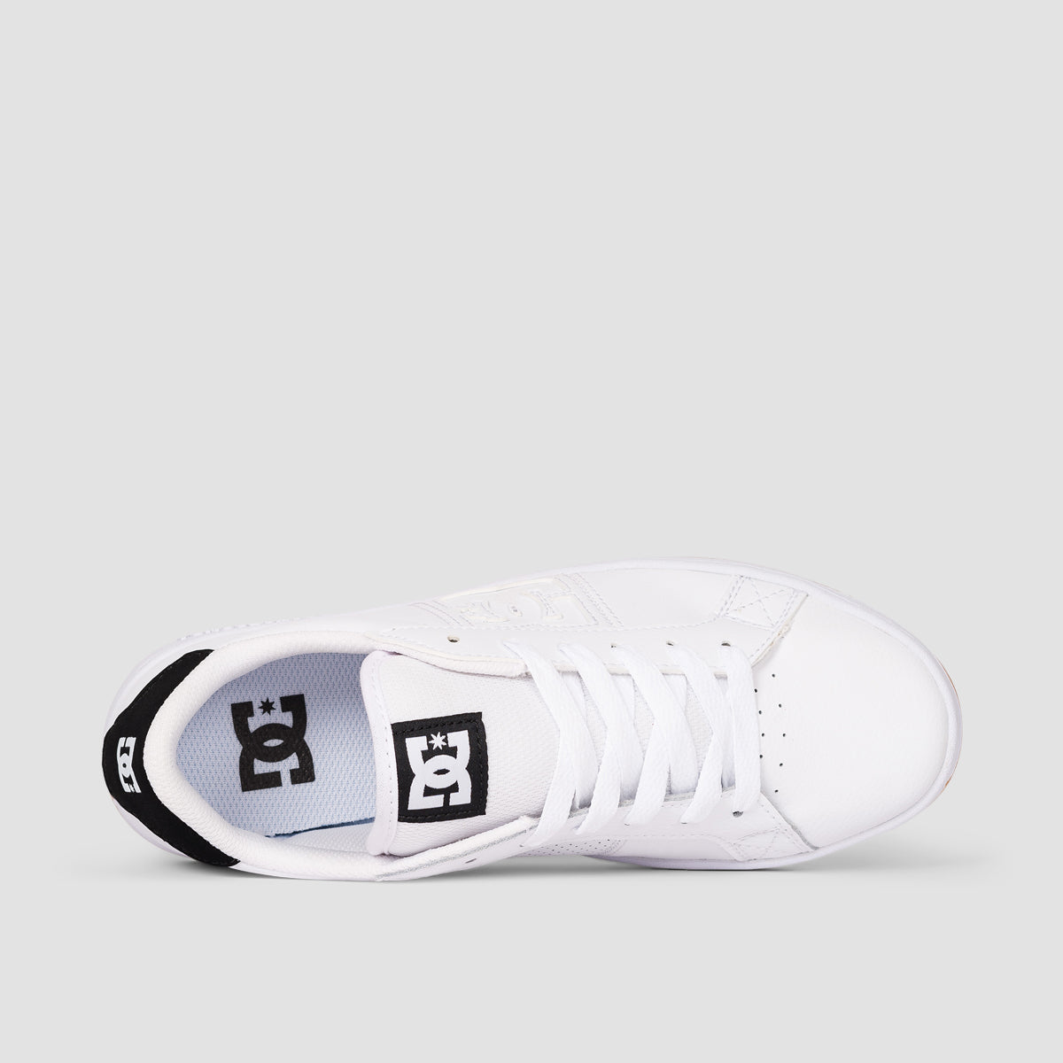 DC Striker Shoes - White/Black/Gum