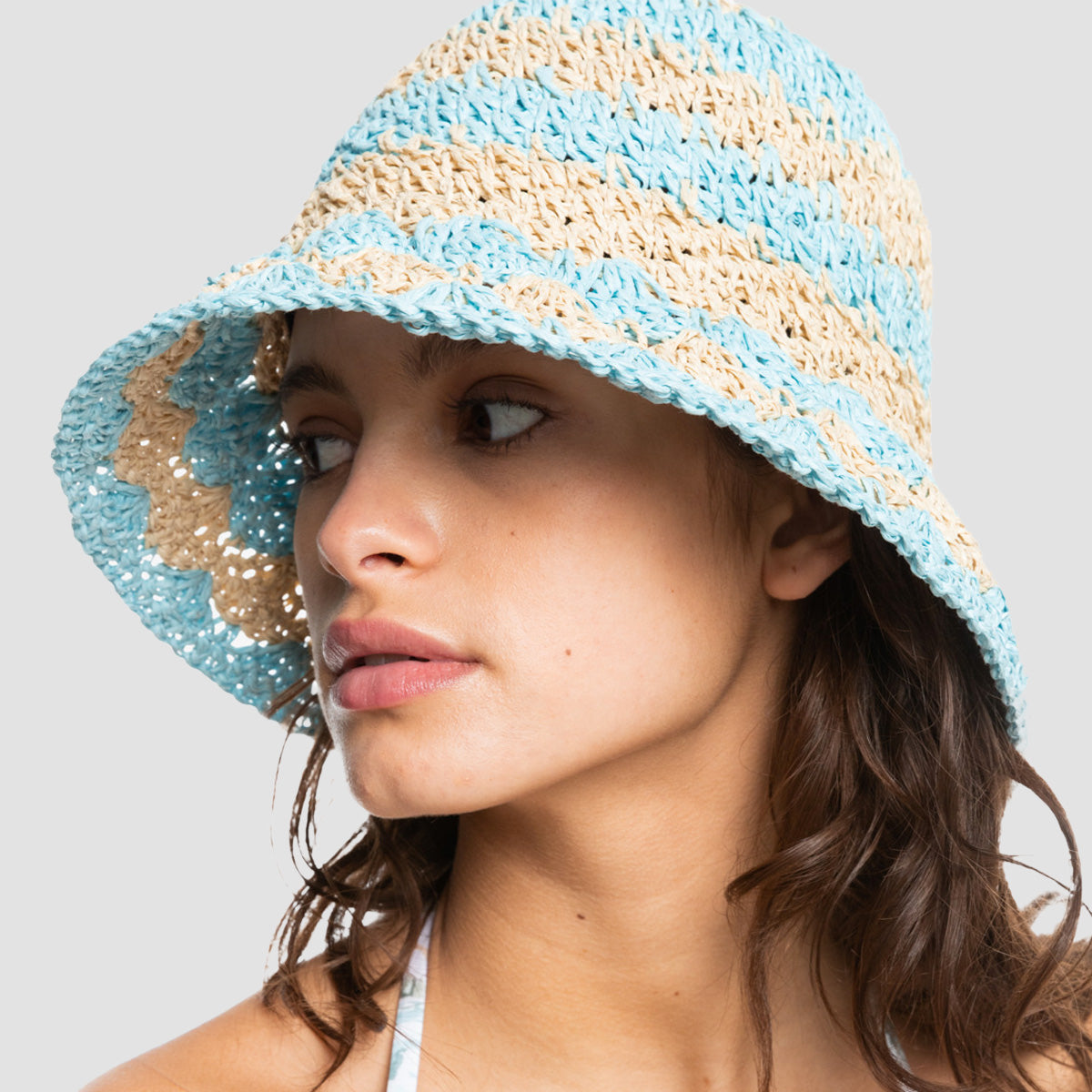 Quiksilver Summer Pursuit Bucket Hat Pool Paper Straw - Womens